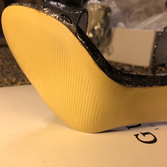 Guess heels - Picture 4 of 4